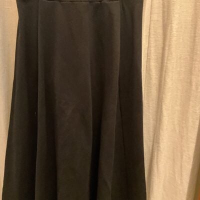 Kowtow Capture Skirt — Black - Image 2