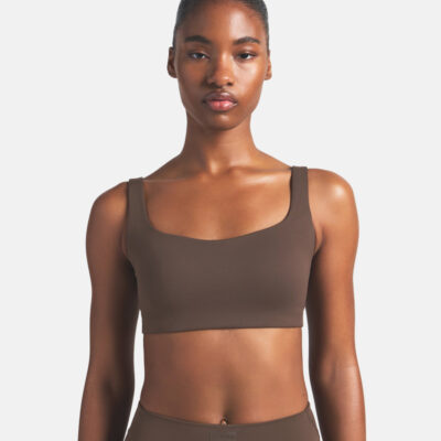 NikeSKIMS Matte Scoop Neck Bra