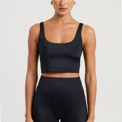 NikeSKIMS Shine Scoop-Neck Bra Top