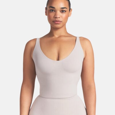 NikeSKIMS Studio Stretch Plunge Tank Top