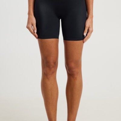 NikeSKIMS Shine High-Waisted 5in Biker Shorts