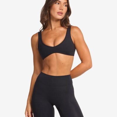 Crop Shop Boutique Serenity Isla Crop | Black — XXS - Image 1