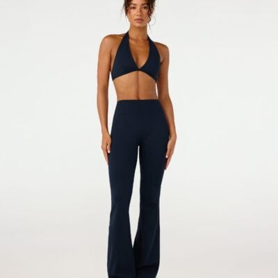 Crop Shop Boutique Form Invisible Scrunch Flare Leggings | Deep Navy — XXS - Image 1