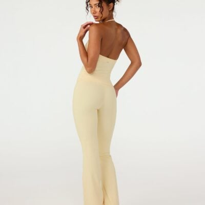 Crop Shop Boutique Form Invisible Scrunch Flare Leggings | Butter — XXS - Image 1