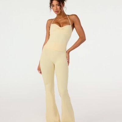 Crop Shop Boutique Form Invisible Scrunch Flare Leggings | Butter — XXS - Image 2