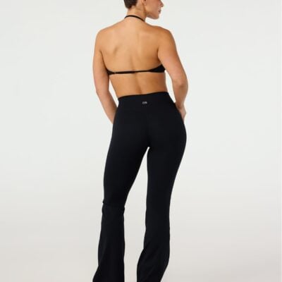 Crop Shop Boutique Form Invisible Scrunch Flare Leggings Tall | Black — XXS - Image 2