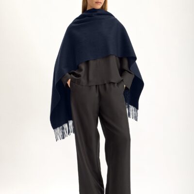 Jac + Jack Eyre Cashmere Scarf - Darkest Navy - Image 1
