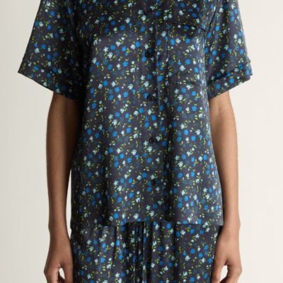 Lee Mathews Bella Silk SS Shirt — Navy - Image 2