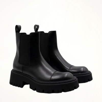 MARAIS Tractor Ankle Boots in Black - Image 2