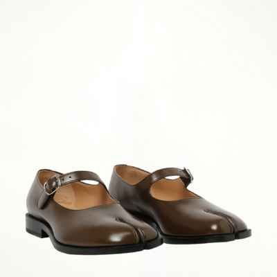 MARAIS Tabi Mary Jane in Wood - Image 2