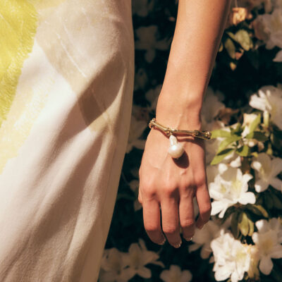 Manning Cartell Freshwater Pearl Chain Bracelet — GOLD - Image 2