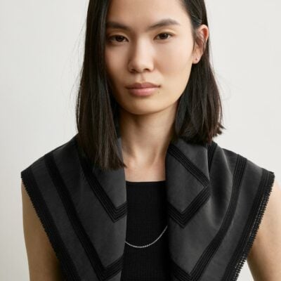 Toteme Monogram crochet silk scarf washed black - Image 2