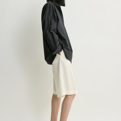 Toteme Wide tailored shorts ecru - Image 2