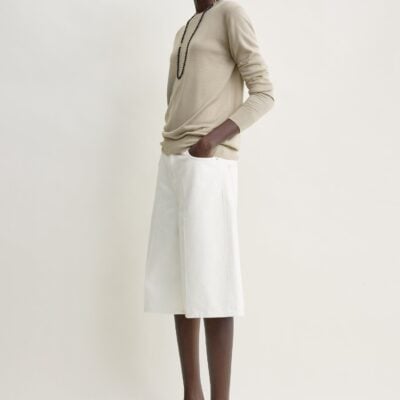 Toteme Denim board shorts white - Image 2