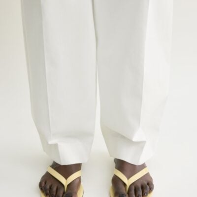 Toteme Naplack flip flops buttercup - Image 2