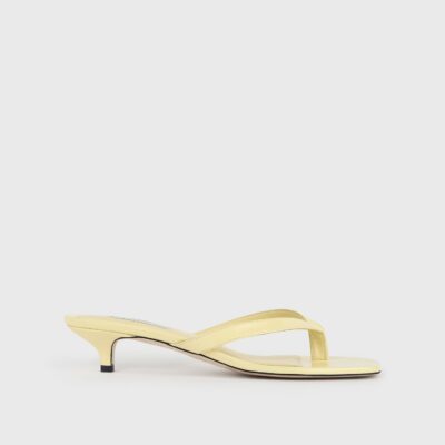 Toteme Naplack heeled flip flops buttercup - Image 1