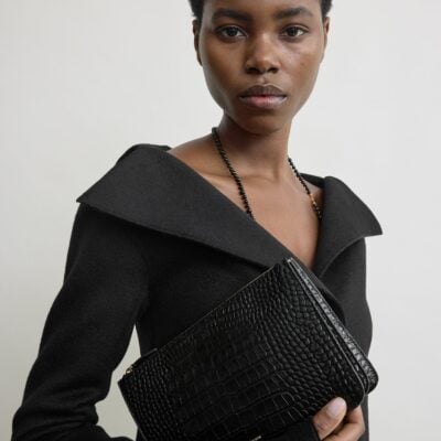 Toteme Threefold croco-embossed clutch black - Image 2