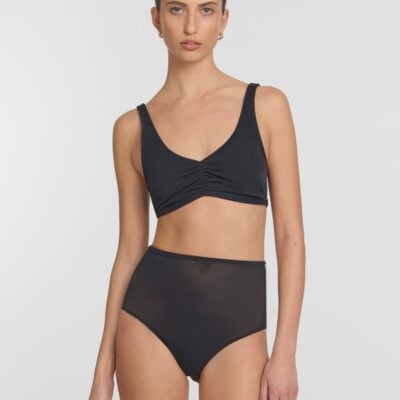 Viktoria & Woods V&W Foundation Crop Bra — BLACK - Image 1