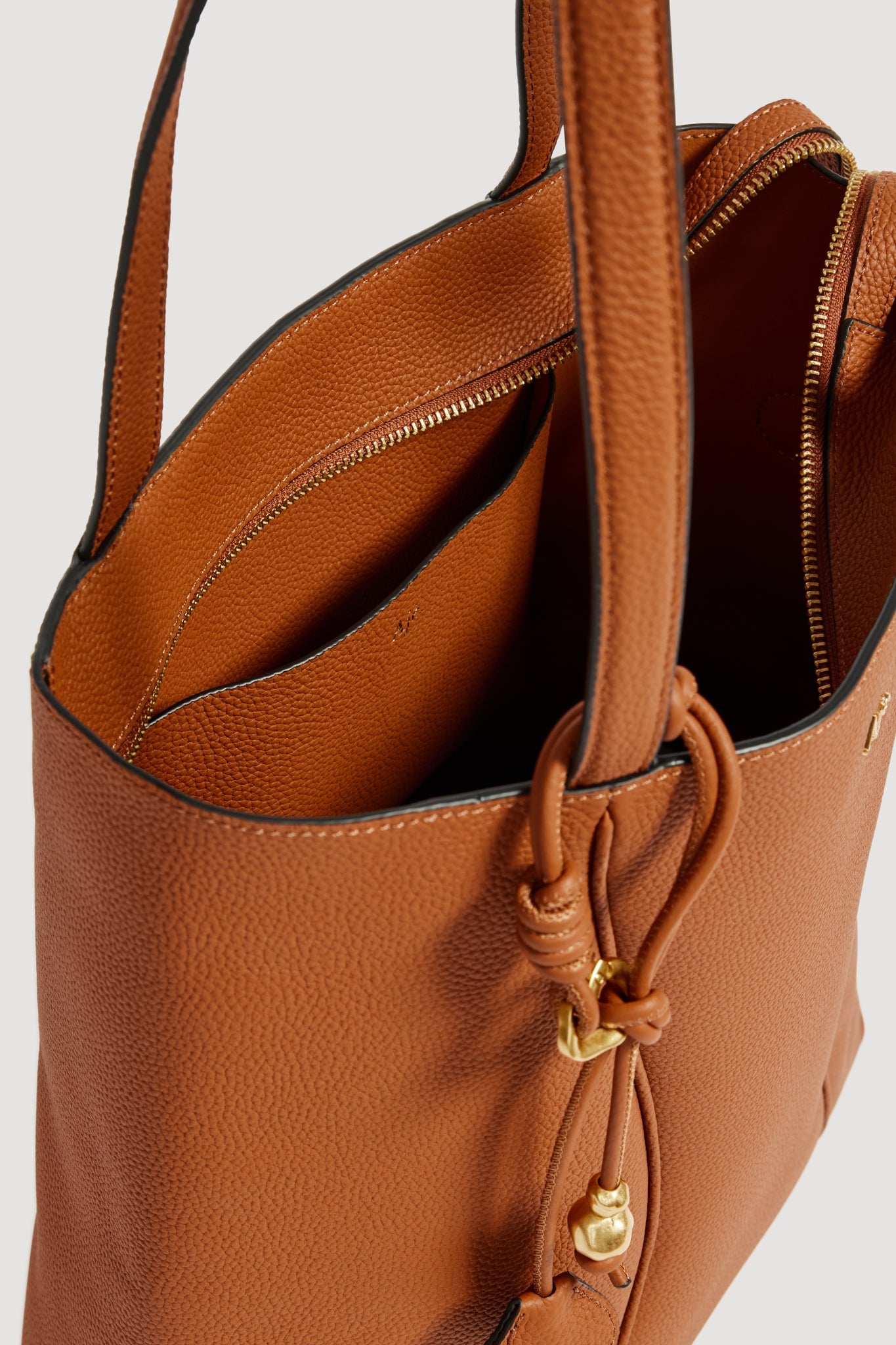 MNAJE260726191406023_3 Aje Untold Portrait Tote — SPICED CHAI - Image 3