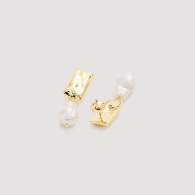 Aje Spencer Pearl Drop Earrings — GOLD/PEARL - Image 2