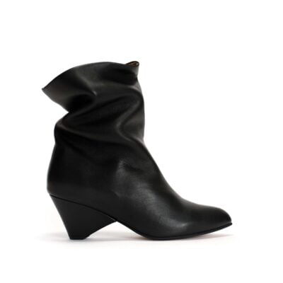 Anonymous Copenhagen Vully 50 triangle Soft calf Black — 35 - Image 1