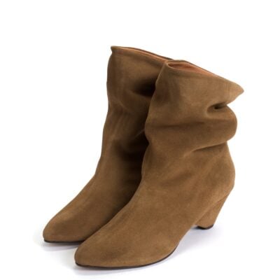 Anonymous Copenhagen Vully 50 triangle Calf suede Cinnamon — 35 - Image 2