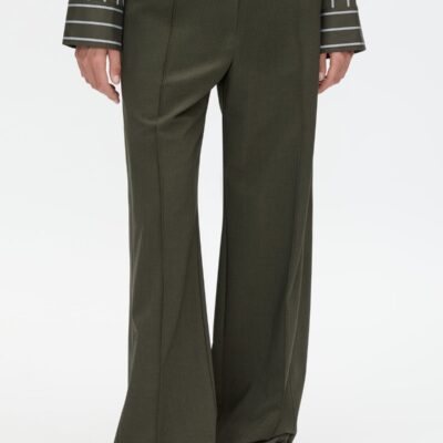 Camilla and Marc Una Straight Leg Trouser — dark emerald - Image 2