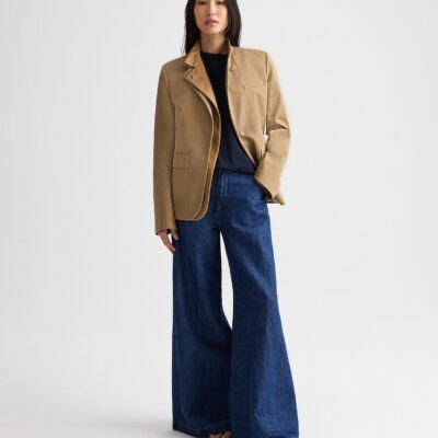 TWP The Double Take Blazer in Trench Chino Twill — BRITISH KHAKI / KELP - Image 2