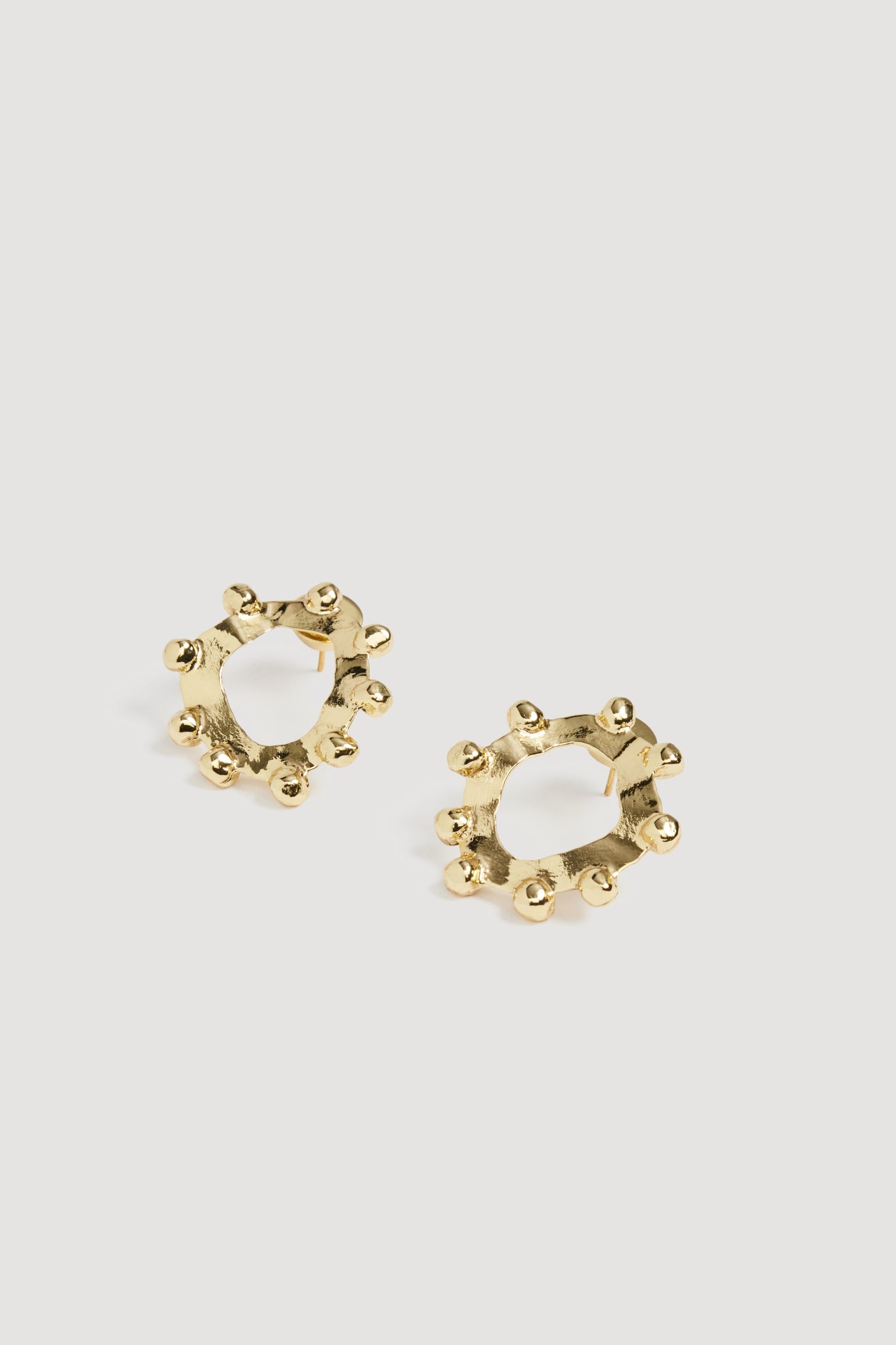 Aje Moon Stud - Image 1