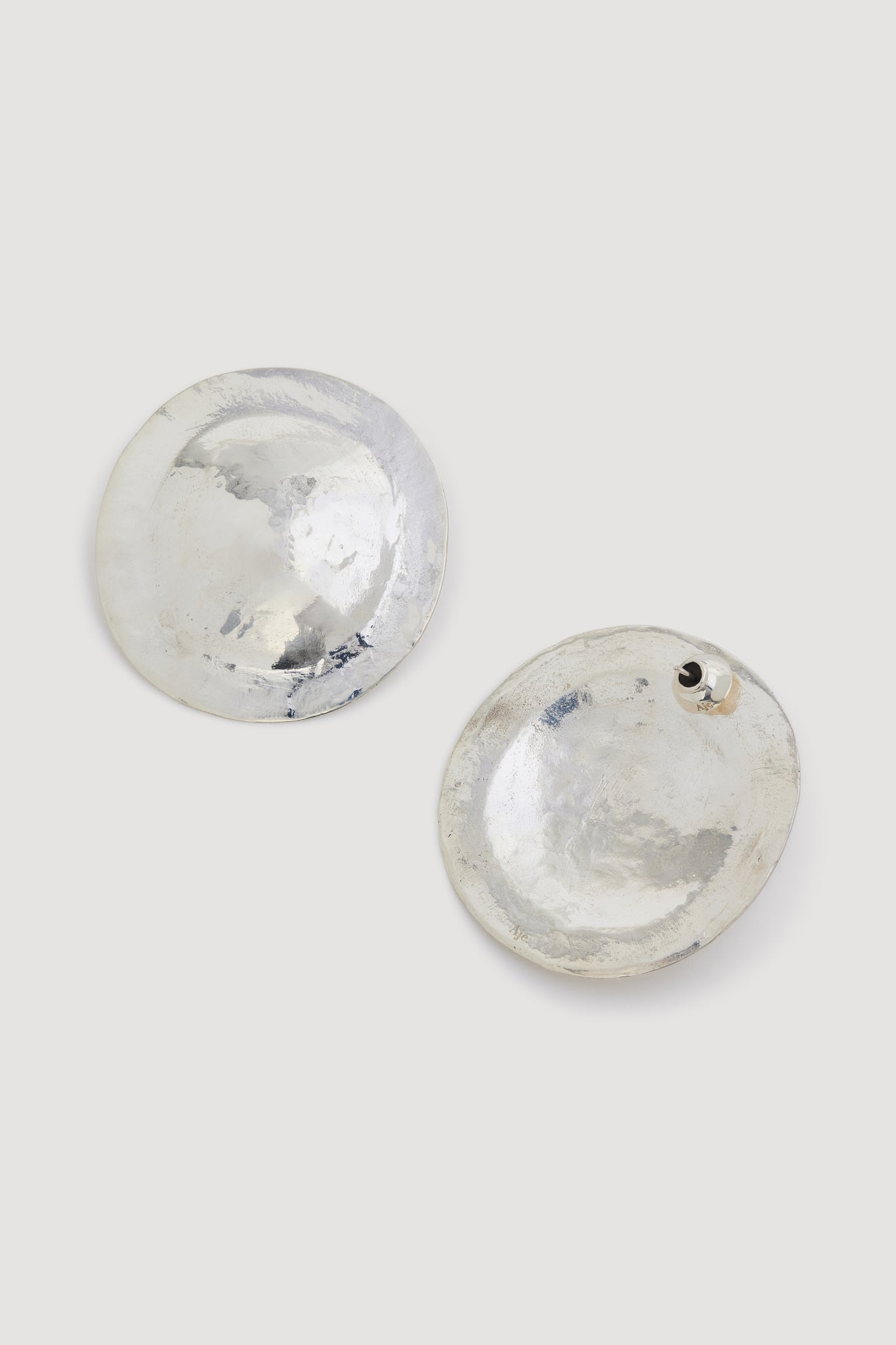 MNAJE300826190239027_2 Aje Ira Small Disc Stud - Image 2