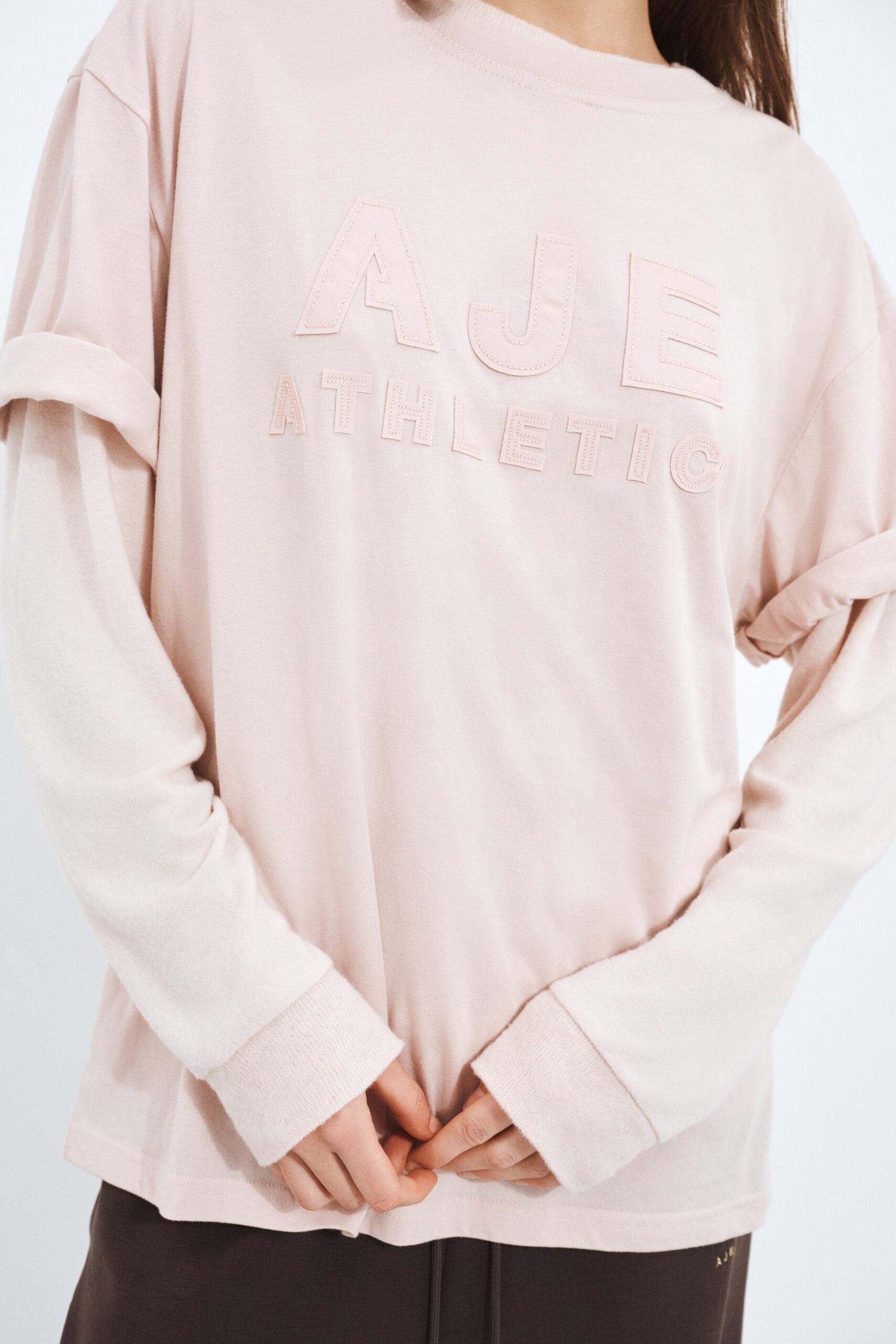 MNAJE300826190239249_3 Aje AA Bold Logo Tee - Image 3
