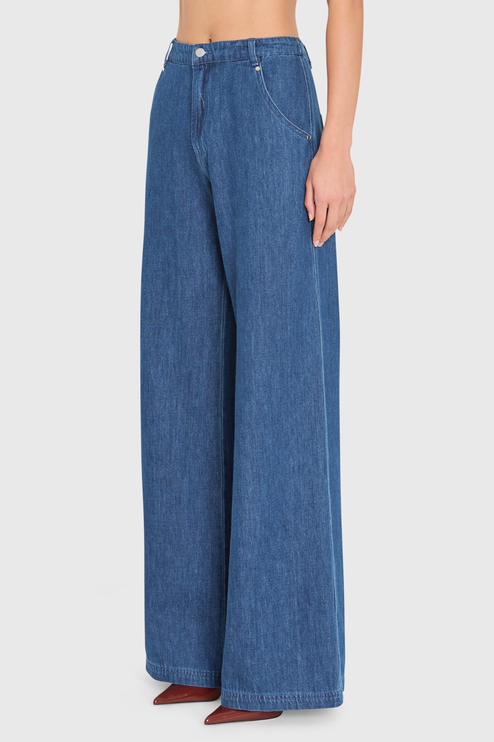 MNAUP140826070900003_2 Amanda Uprichard Thalia Wide-Leg Jeans - Image 2