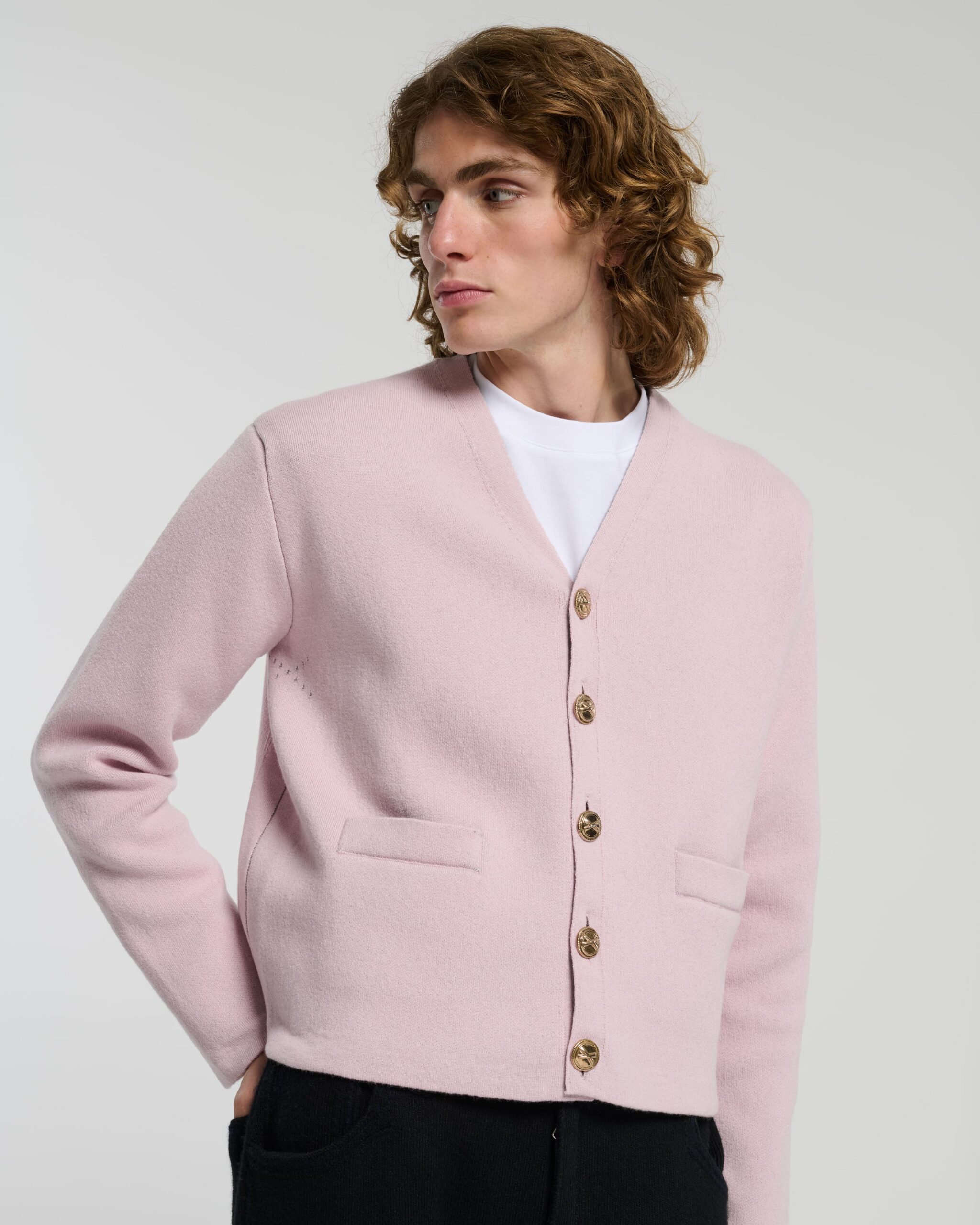 Barrie V-neck Cardigan in Cashmere and Wool - Image 3