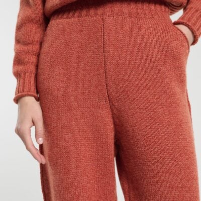 Barrie Trousers in Chunky Cashmere - Image 2
