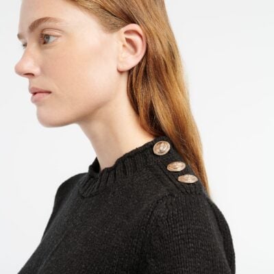 Barrie Jumper in Chunky Cashmere With Gold Buttons - Image 2