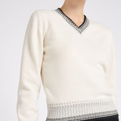 Barrie Cashmere V-neck jumper - Image 2