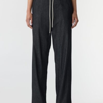 Bassike Tailored Minimal Pull On Pant - Image 2