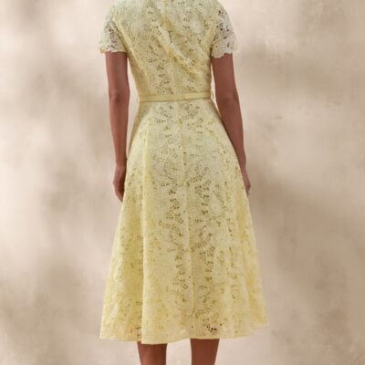 Club L London Zalie | Yellow Lace High-Neck Belted Midi Dress - Image 2