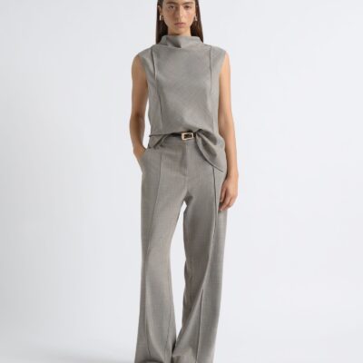 Cue Drape Neck Pin Tuck Top - Image 2