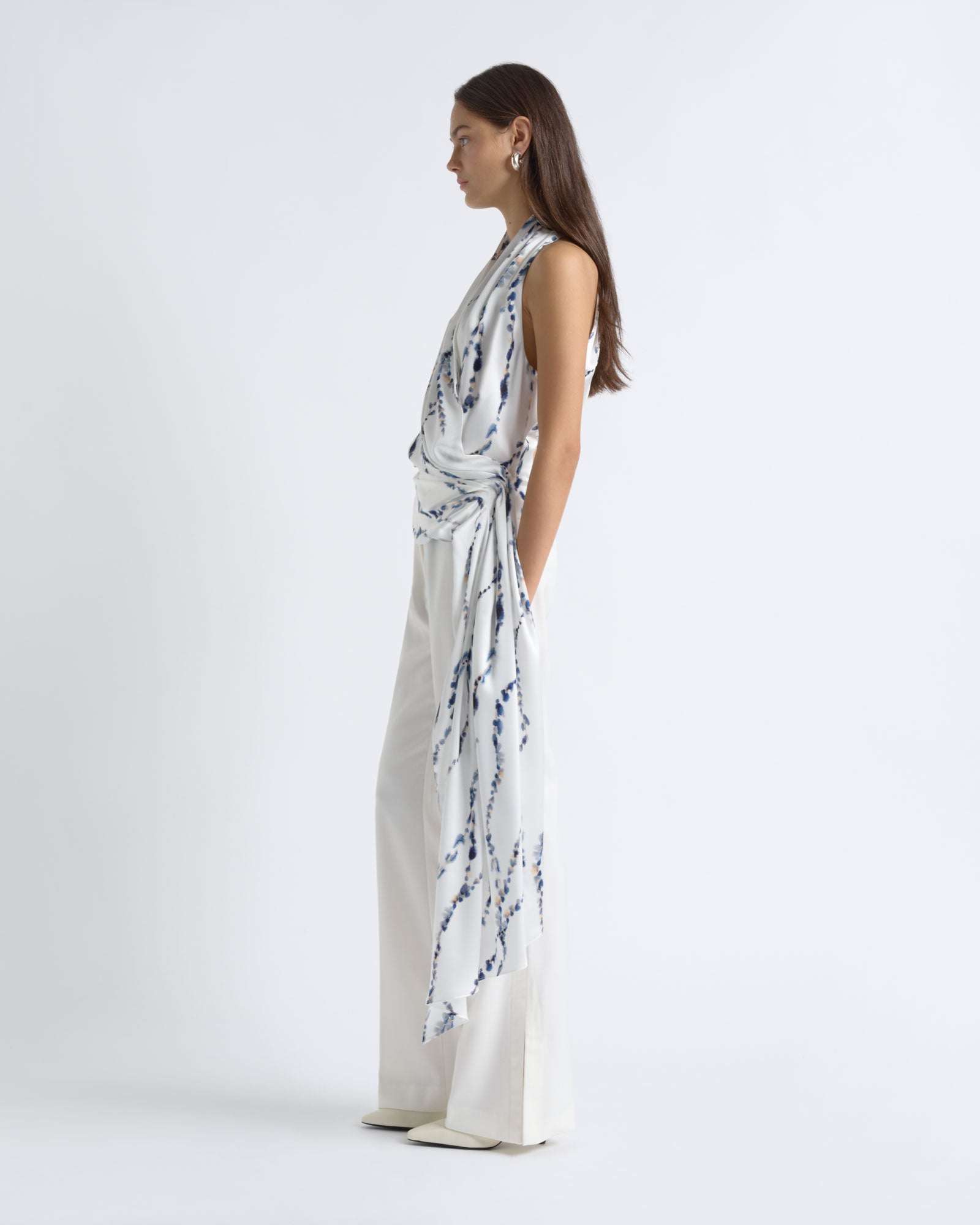 MNCUE260826054018083_3 Cue Abstract Print Drape Neck Top - Image 3