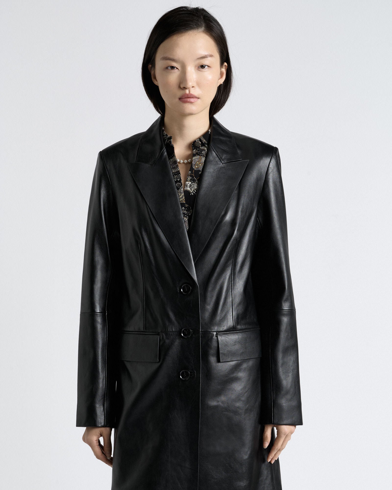 MNCUE260826054018128_2 Cue Leather Coat - Image 2