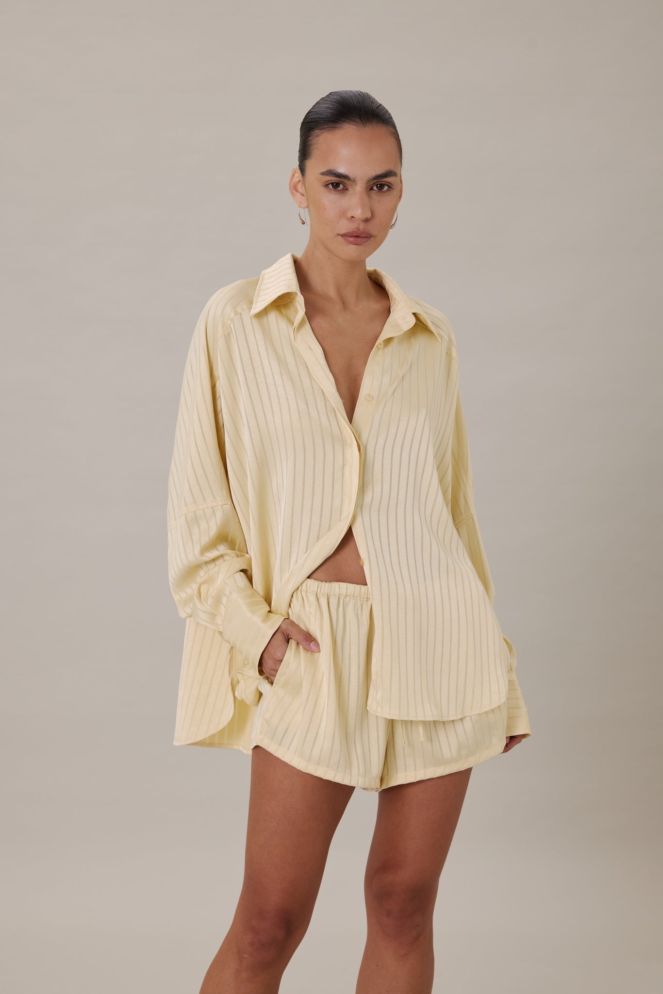 Elce Amelie Short - Image 1