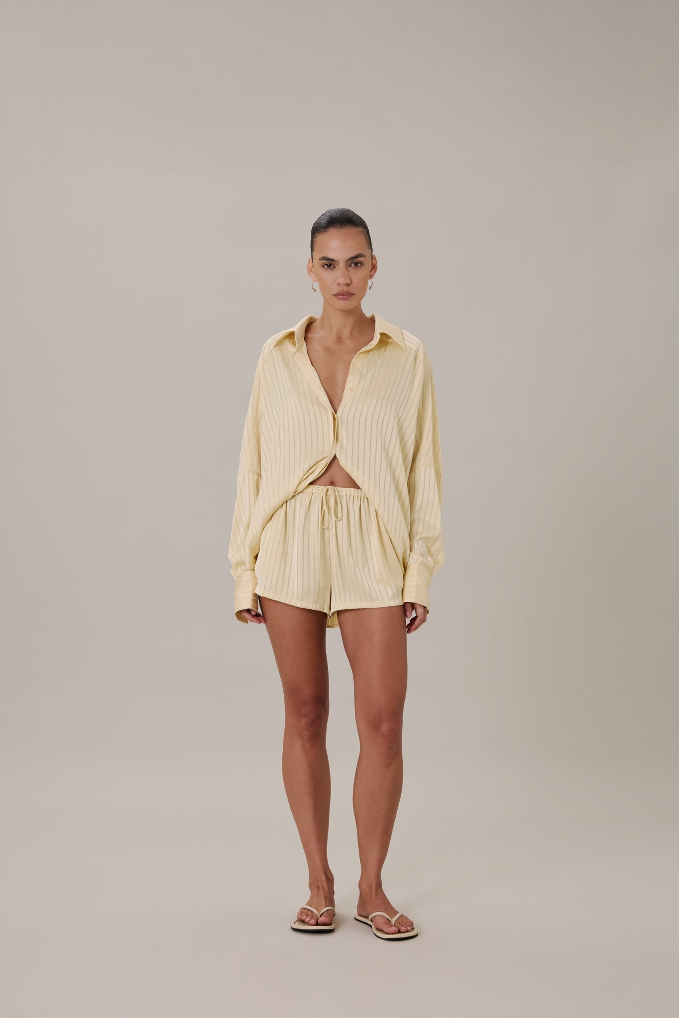 Elce Amelie Short - Image 3