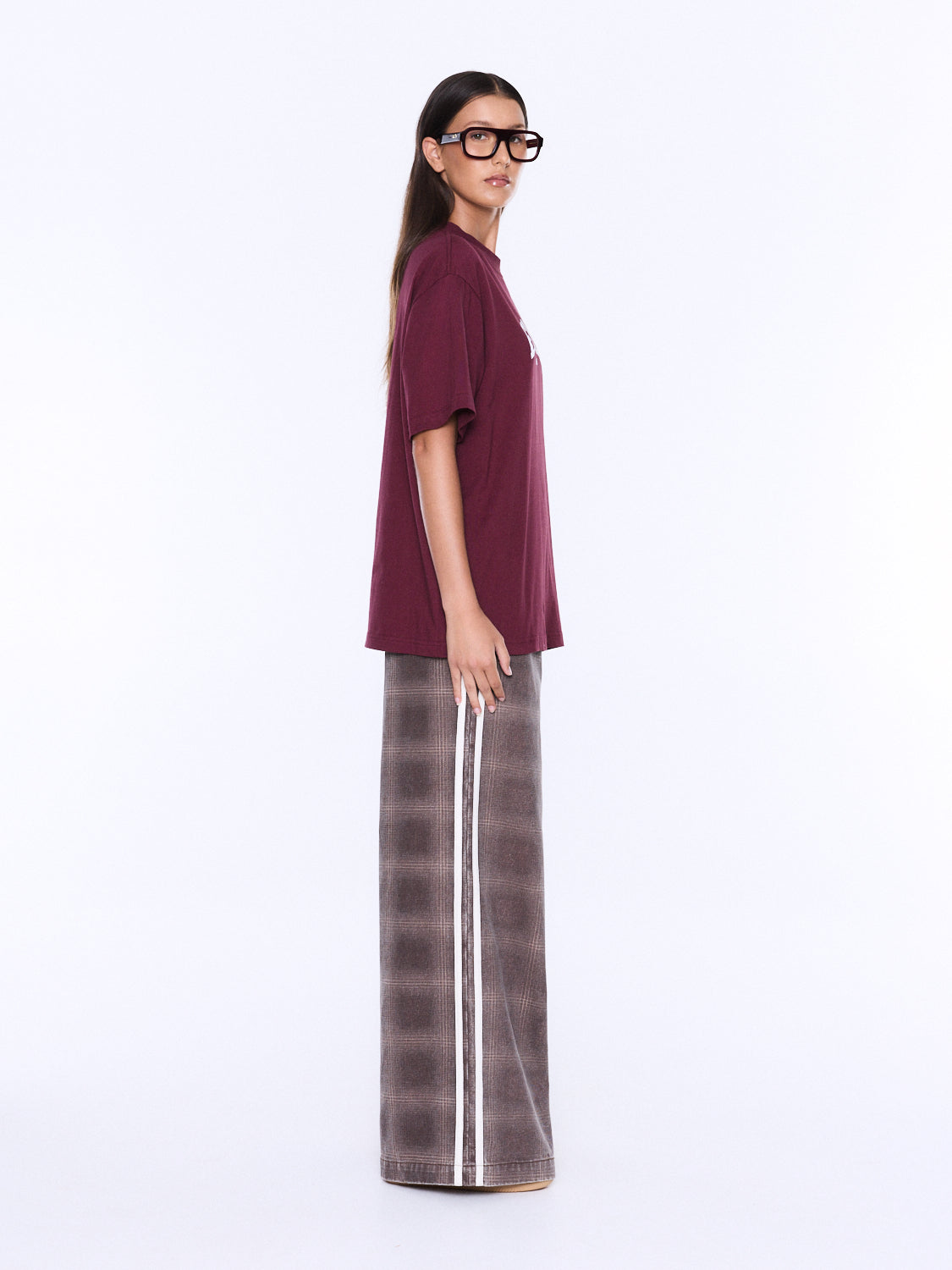 MNENP170826005234024_3 Ena Pelly Ivy Relaxed Tee - Image 3