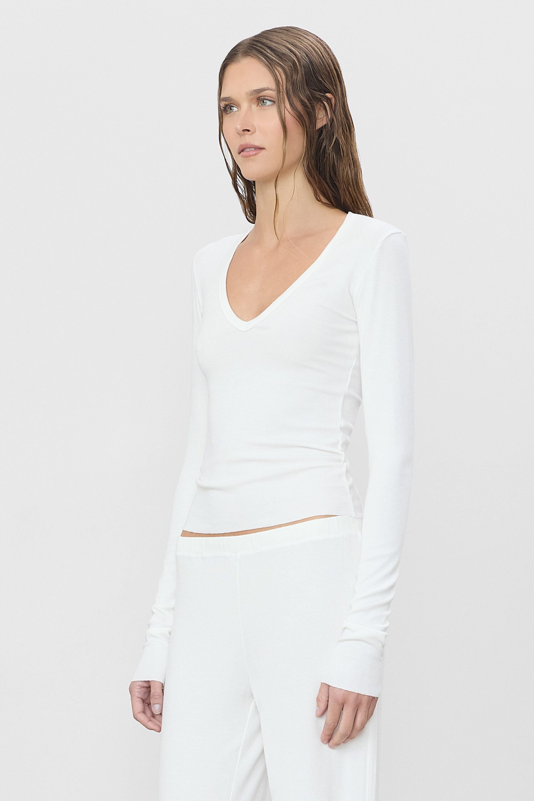 Eterne Long Sleeve V-neck Top - Image 3