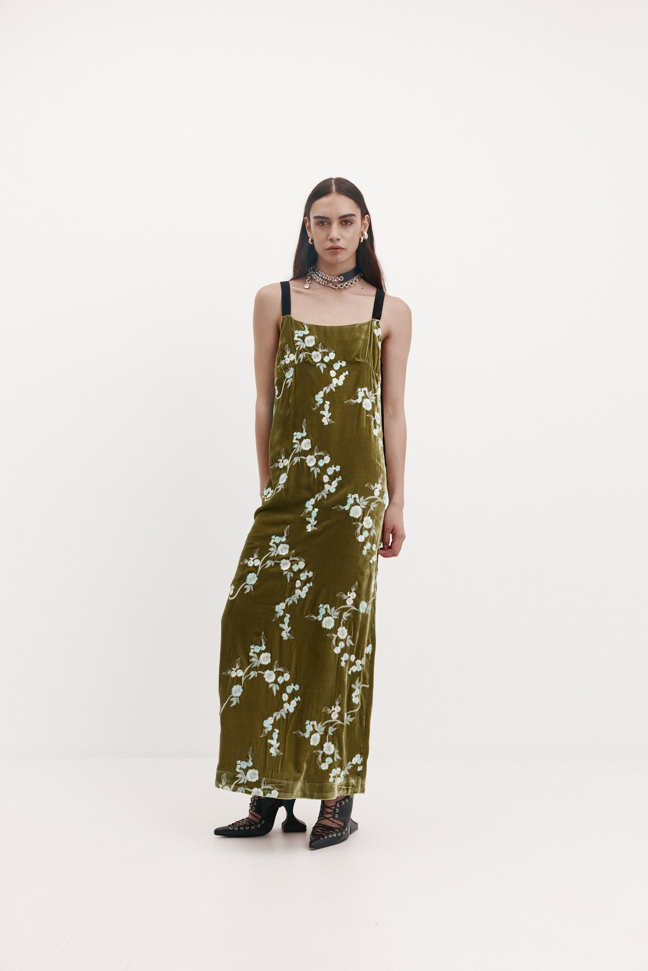 Harris Tapper Pairo Dress in Embroidered Velvet - Image 2