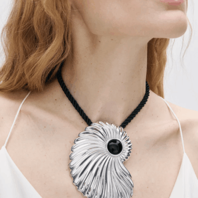 Julietta Nova Necklace - Image 2