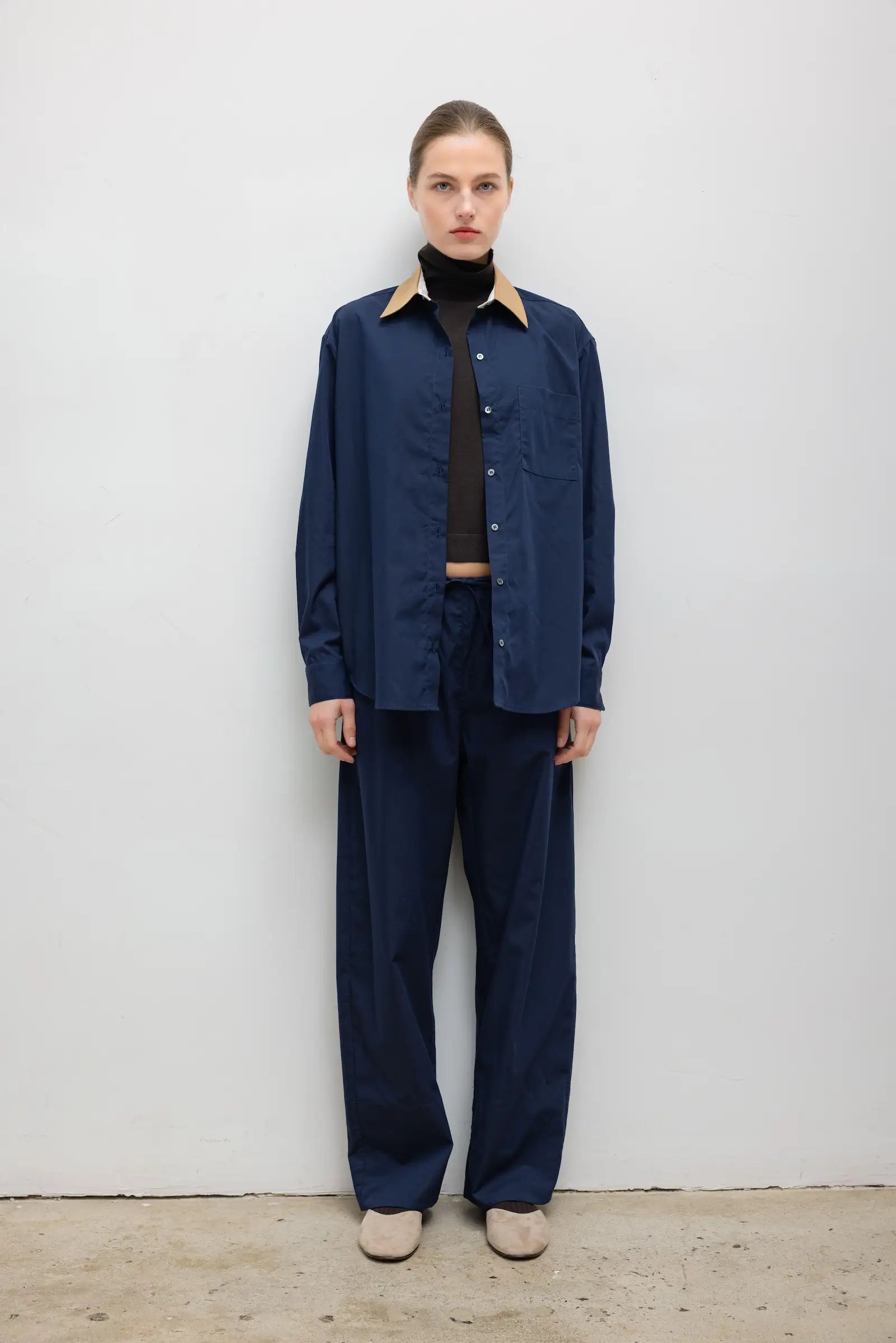 MNLST140826073300032_3 LESET Pre-Order: Yoshi Contrast Classic Button Down - Image 3