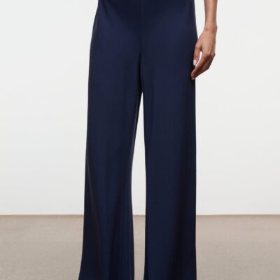 Staud Stroll Pant | Navy - Image 2