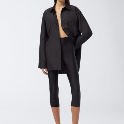 The Andamane Holly Capri Leggings - Image 1
